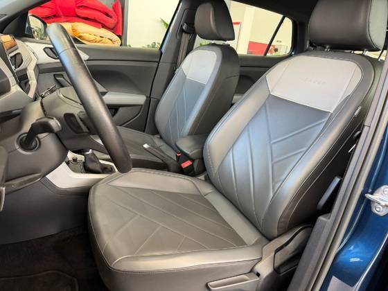 VOLKSWAGEN T-CROSS 1.0 200 TSI TOTAL FLEX COMFORTLINE AUTOMÁTICO VOLKSWAGEN T-CROSS 1.0 200 TSI TOTAL FLEX COMFORTLINE AUTOMÁTICO